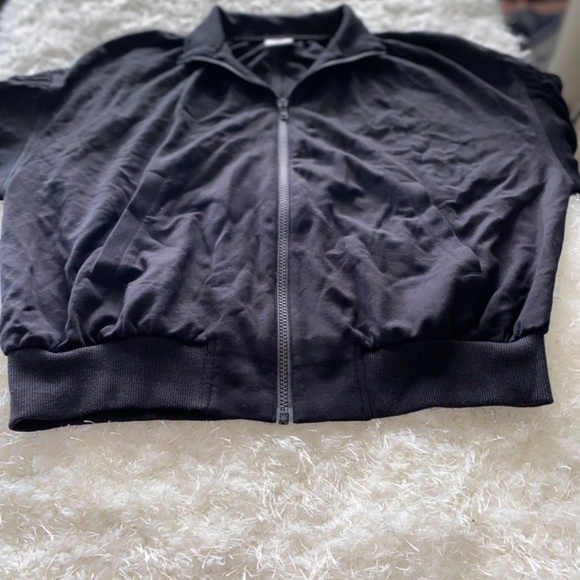 Cabi ladies XS black jacket so soft! - Picture 3 of 6